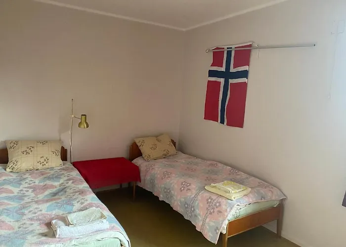 Koselig Hus Med Parkeringsplass