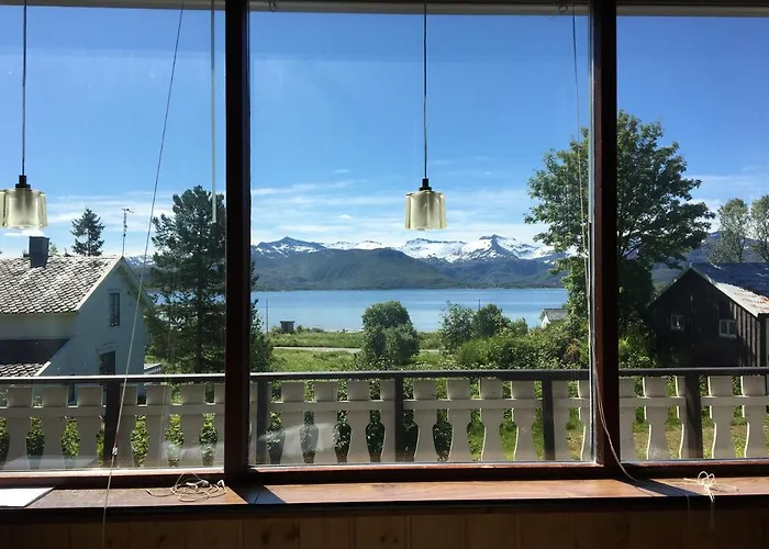 Koselig Hus Med Parkeringsplass